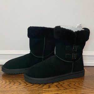 NWT Solana Koolaburra UGG boots